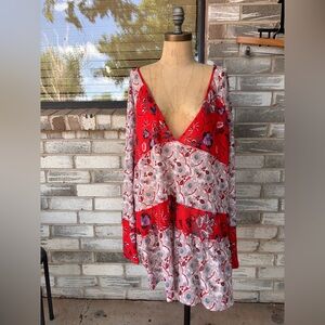 Free People Isabelle floral patch tunic size medium